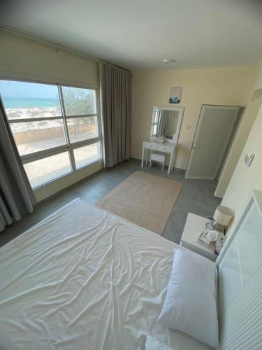 Madinat Zayed House | السلع