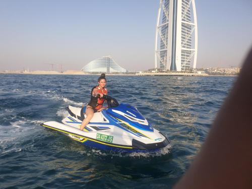 Jumeira 3 Boat Rental | A one sports jetski rental
