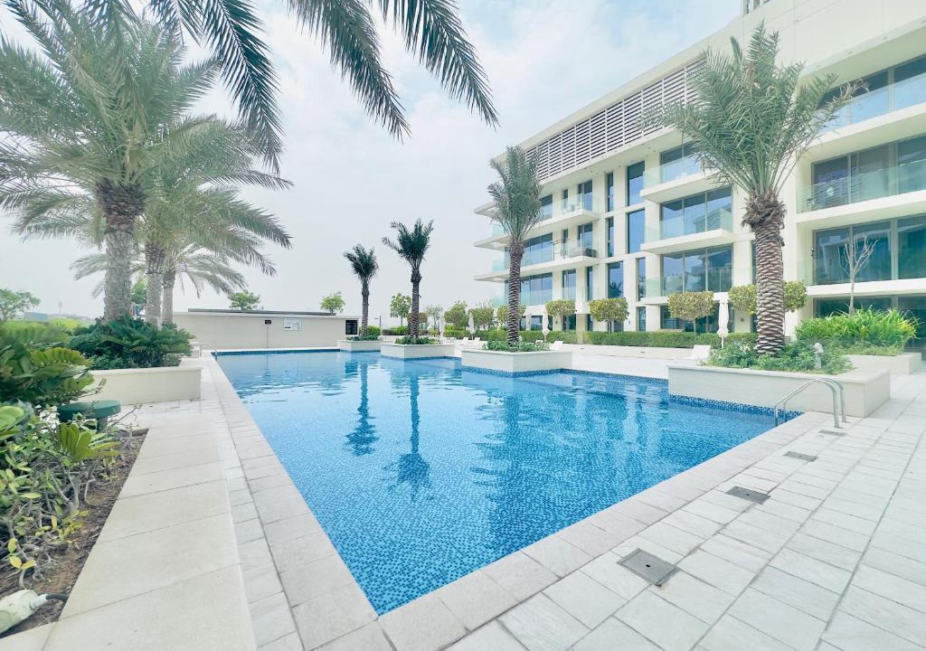 Saadiyat Cultural District Apartment | Azure Saadiyat 2BR plus Maids room with Views