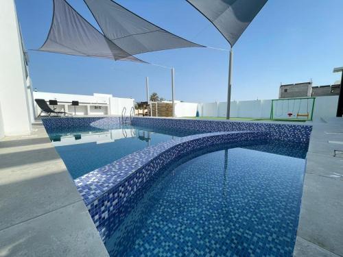 Barka House | Bareeq Luxury House with Two Private Pools - Barka