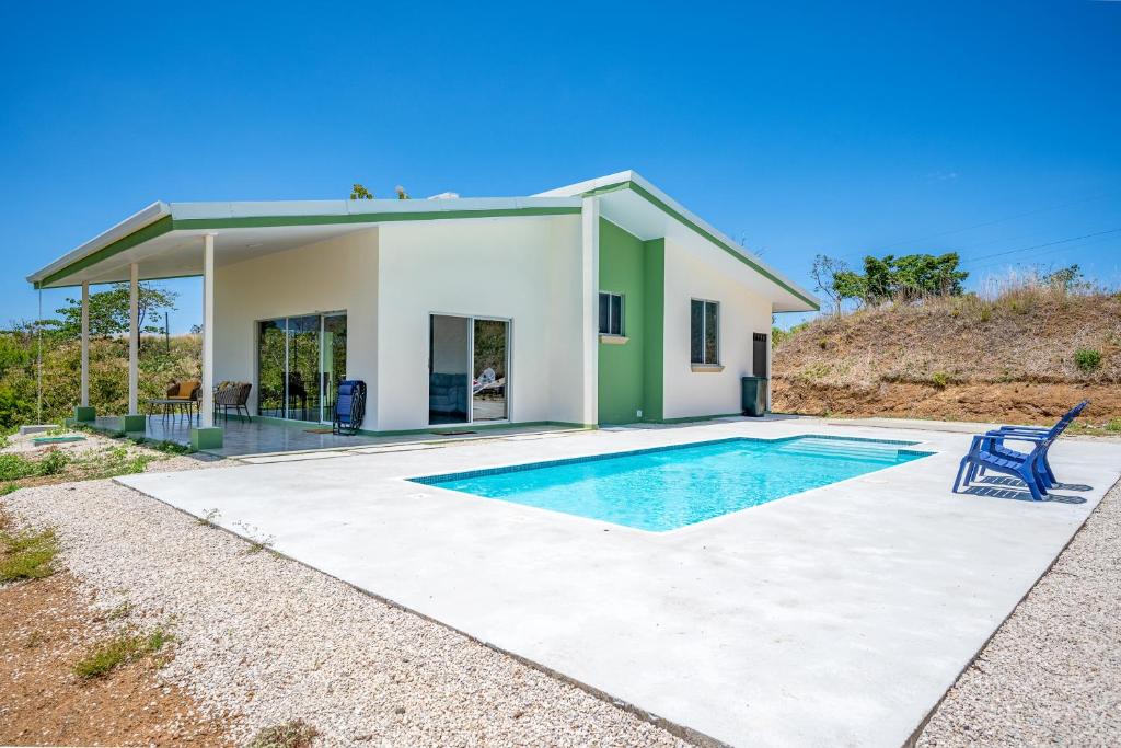 Marbella House | Beach Jungalow