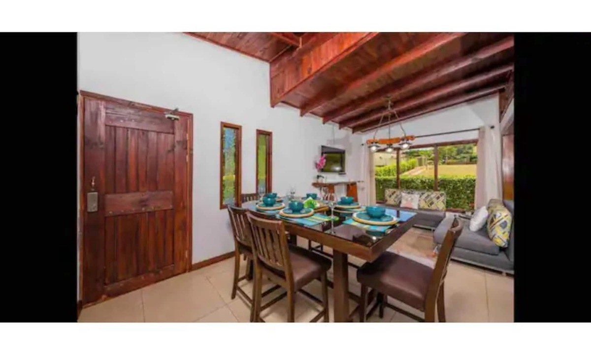 Pinilla House | Beautiful 3 Bedrooms House With Private Pool