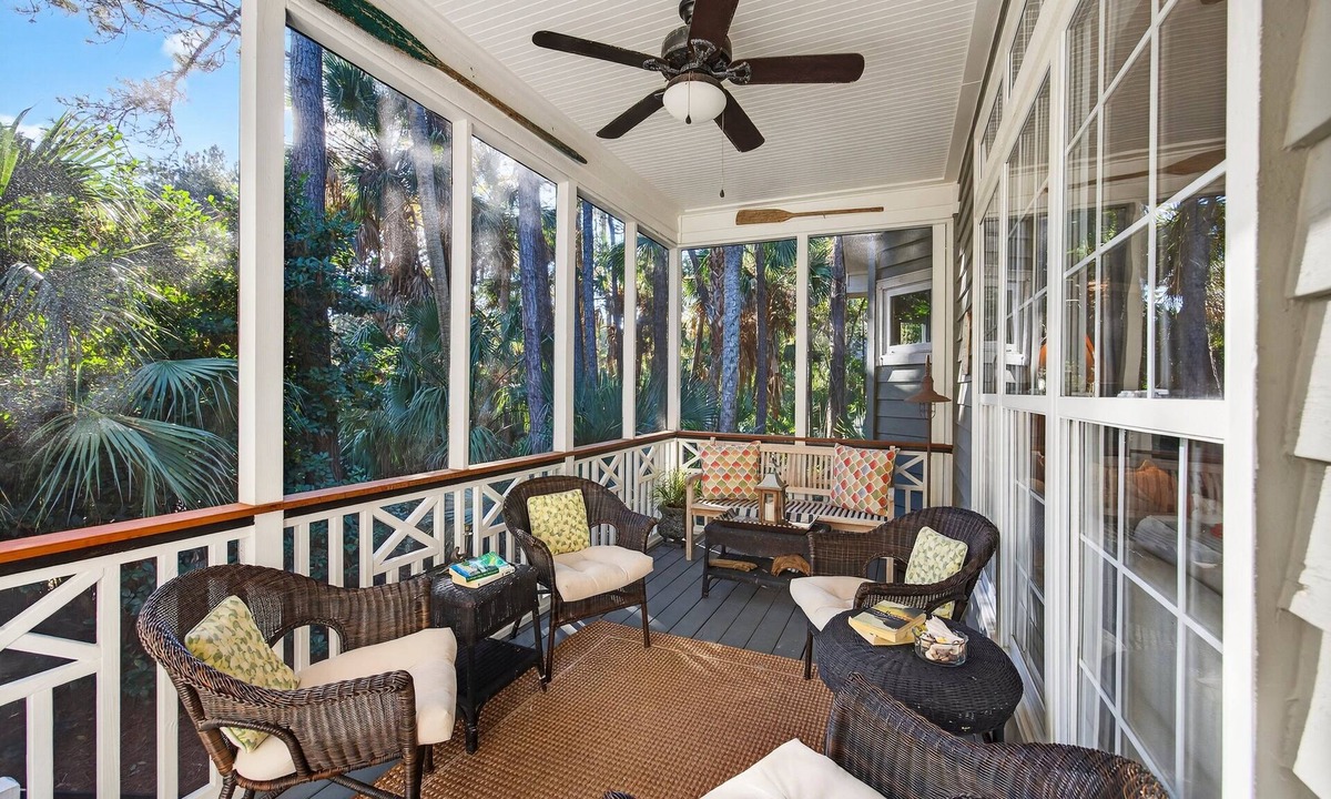 Vanderhorst Plantation House | Beautiful 3BR Kiawah Dog Friendly Home!