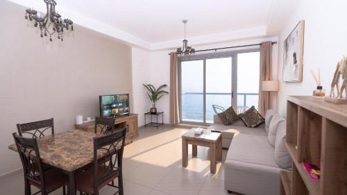 Ras Al Khaimah Apartment | Beautiful Sea View Apartment
