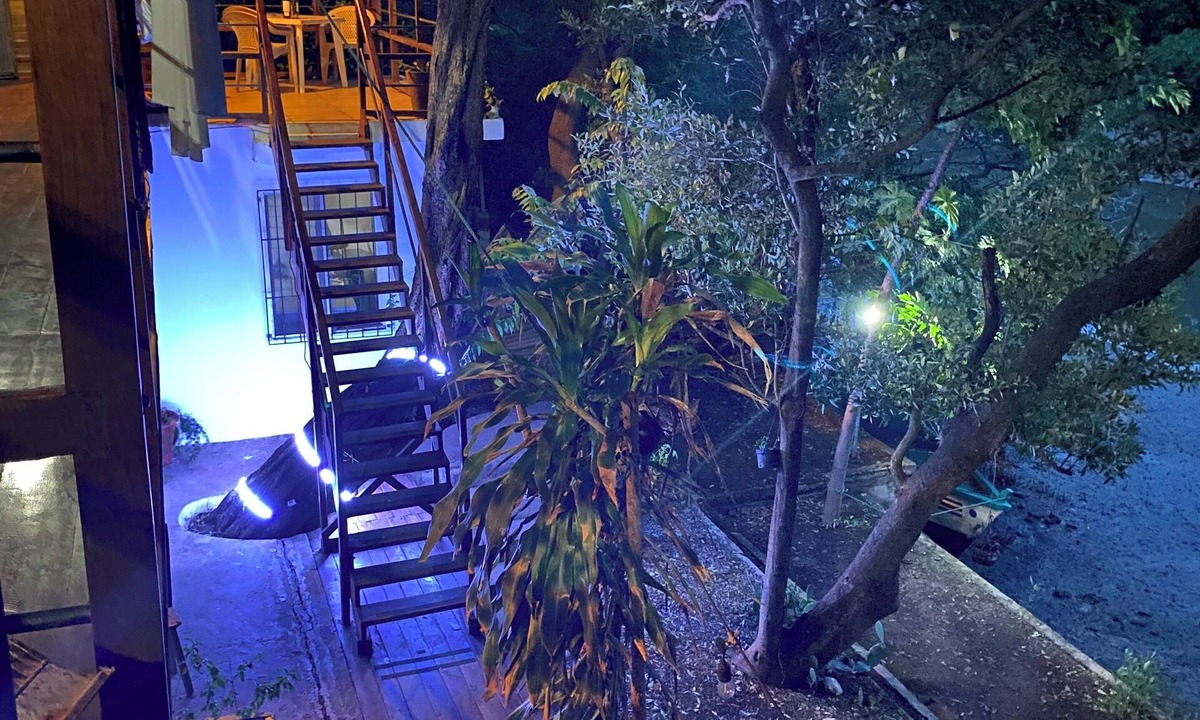 Cuajiniquil House | Bella y Rústica Casa Abierta al Manglar, Ideal Para Relax o Actividad Acuática