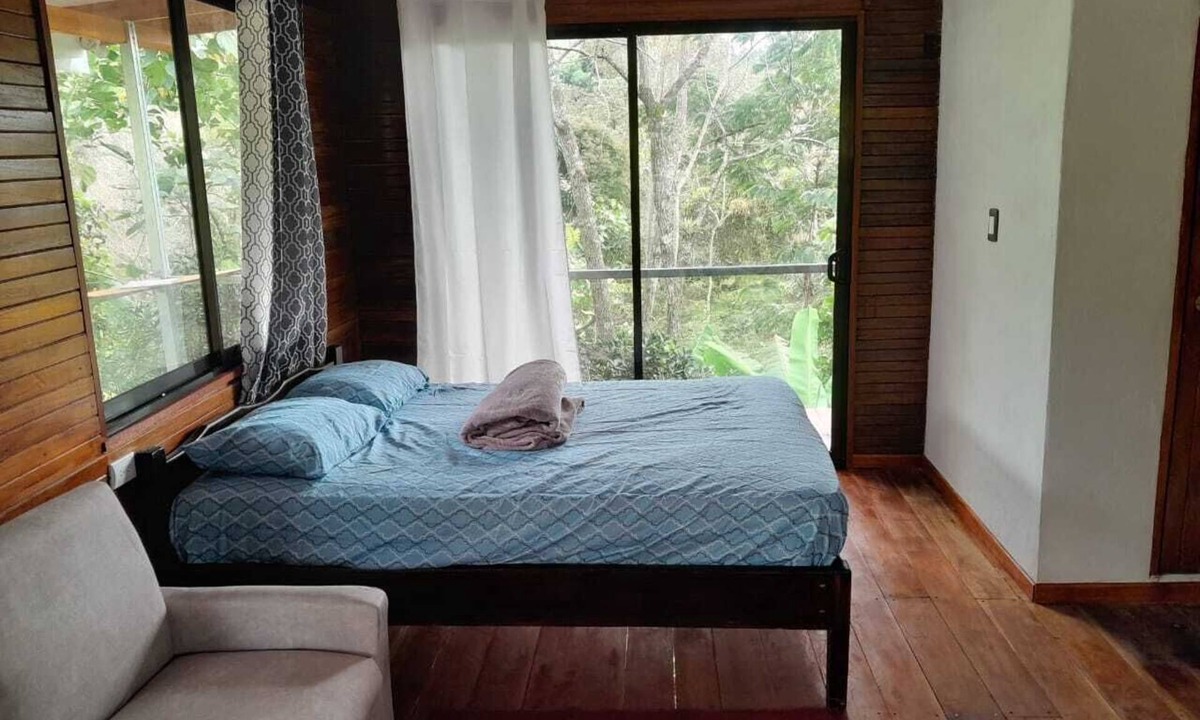 Rivas House | bio-brunque cabin