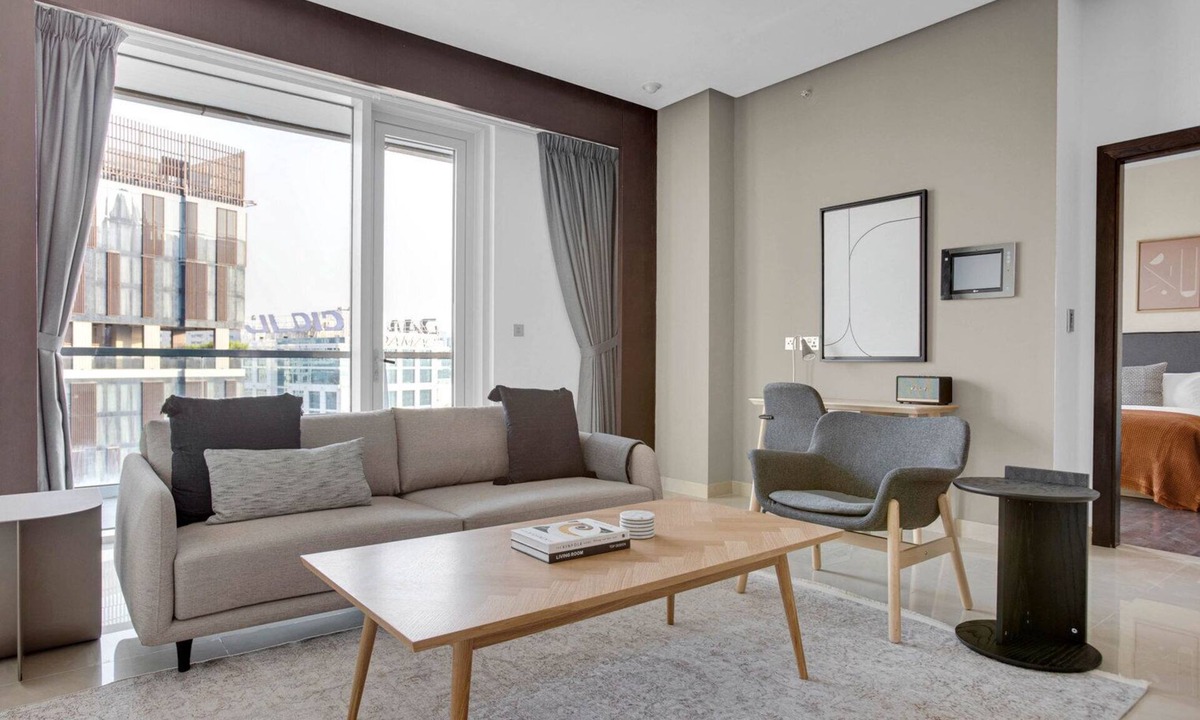 Business Bay Apartment | Blueground | Business Bay, pool, nr Burj Khalifa