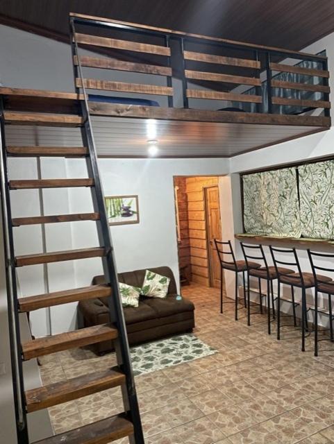 Agua Caliente Apartment | Cabaña Bambú