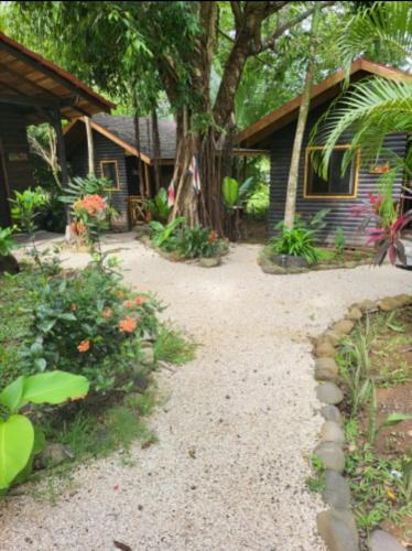 Canton Parrita Bed & Breakfast | Casa el Colibrí
