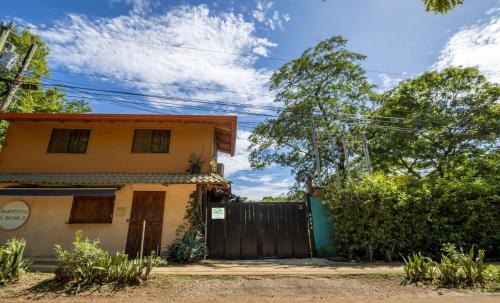 Avellanas Beach Cabin | Casa Playa Avellanas