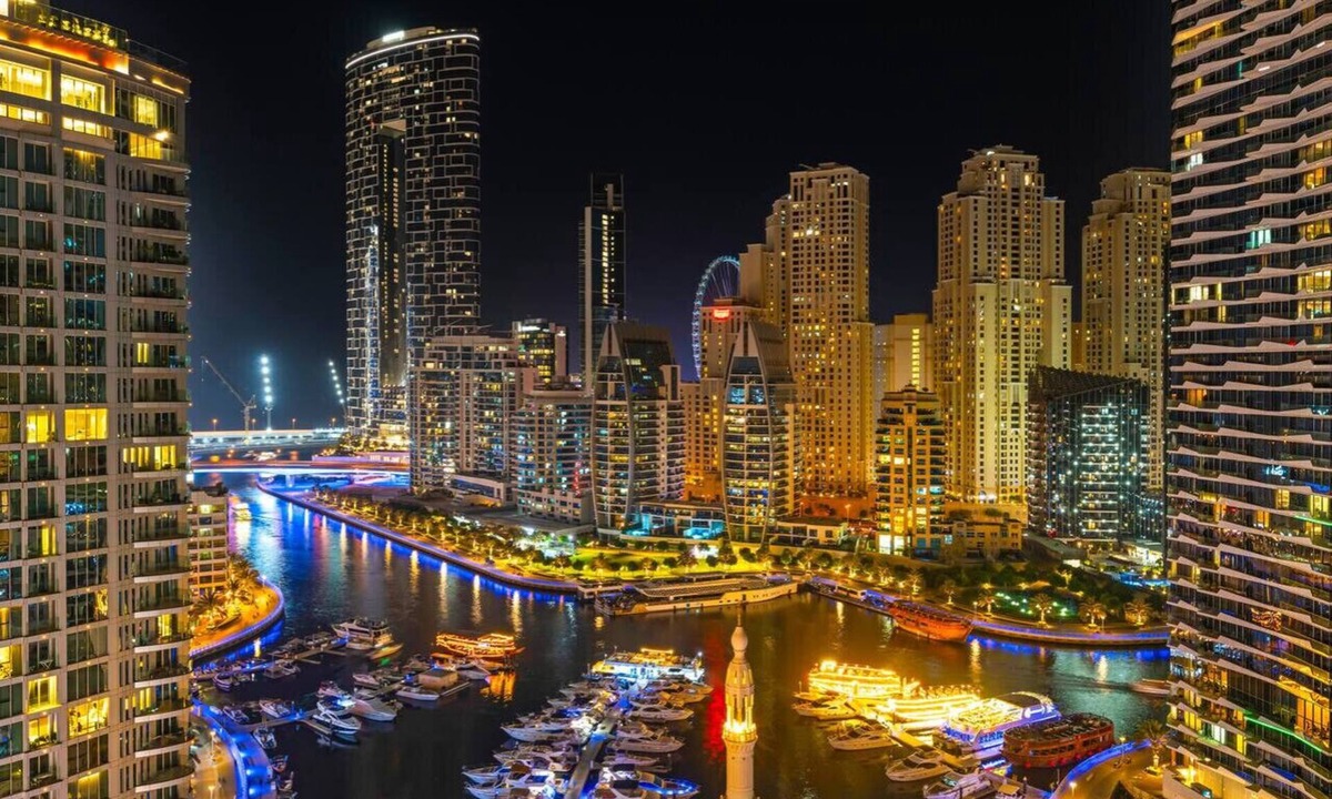Dubai Marina Apartment | Centric Flat w/Marina View | Ideal Beach Stay
