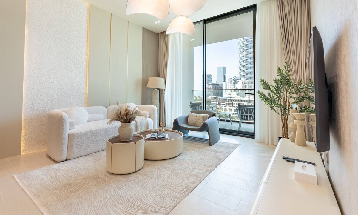 Jumeirah Village Circle Apartment | Chic 1BR Next to a Community Park,Just a Few Minutes Drive from Cricket Stadium