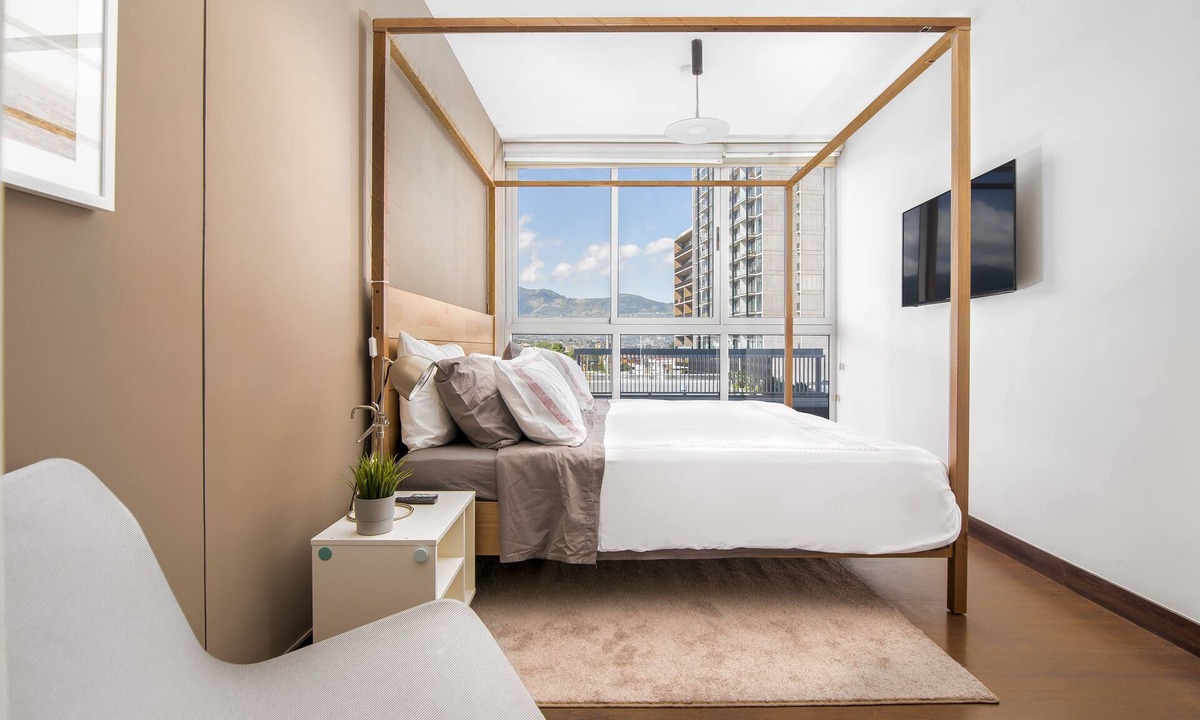 Pavas Apartment | Classy Apartment w/King Bed Close to Airports