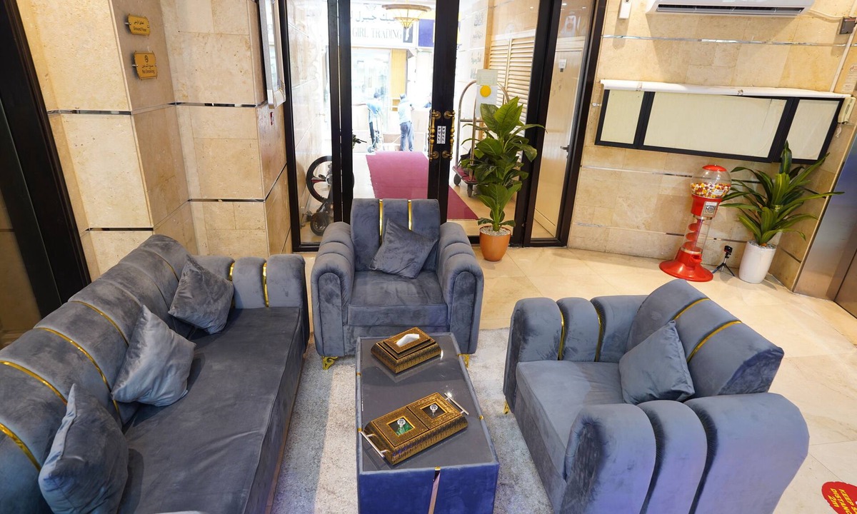 Al Sabkha Hotel | Cube Hotel Dubai