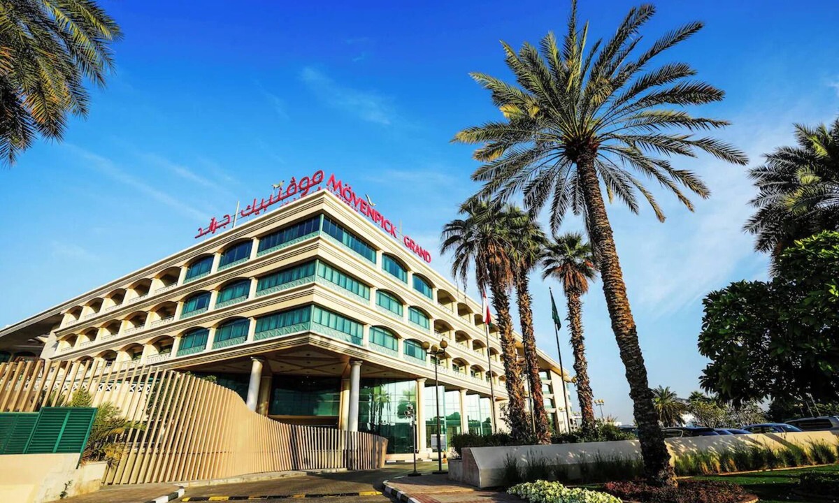 Garhoud Hotel | Executive Room | Movenpick Al Bustan | DXB 5 Min, Pool, Spa | 2 Units