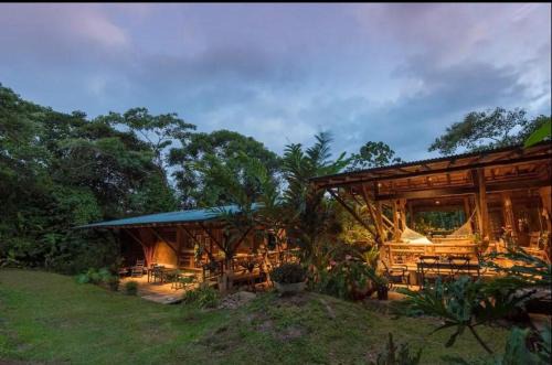 Platanares House | Finca Anjala - Architectural lodge on sustainable