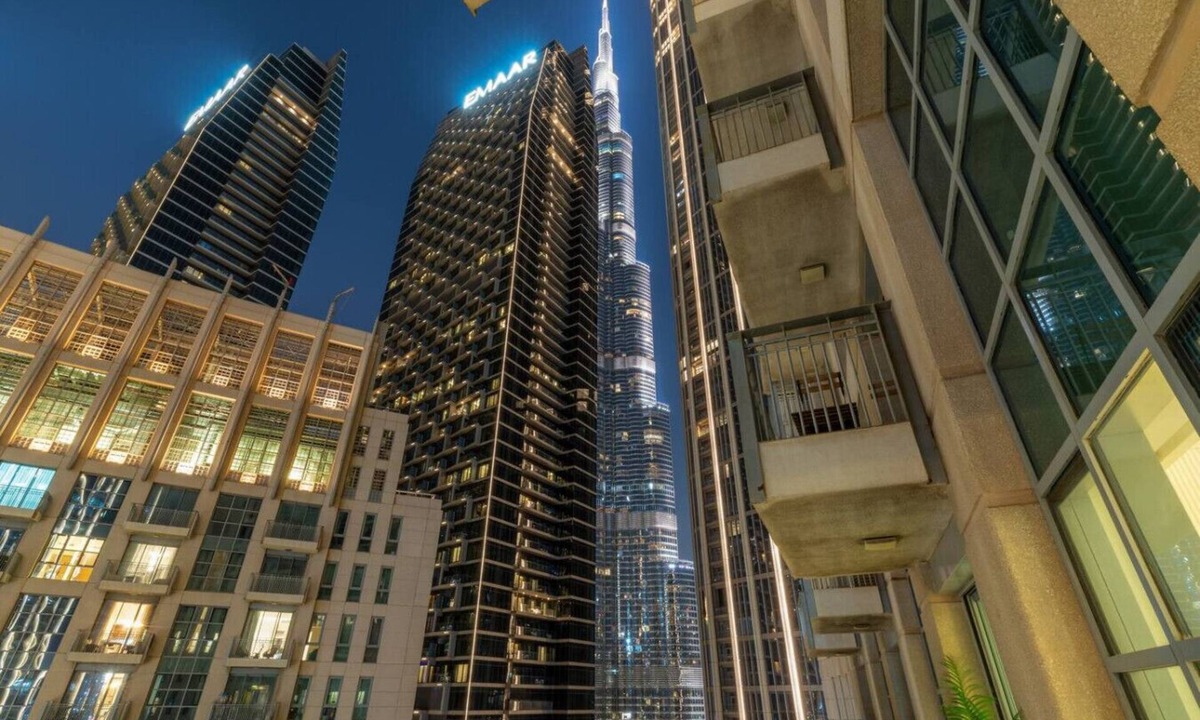 Downtown Dubai Apartment | FIRST CLASS | 1BR | Burj Khalifa View | Near Metro