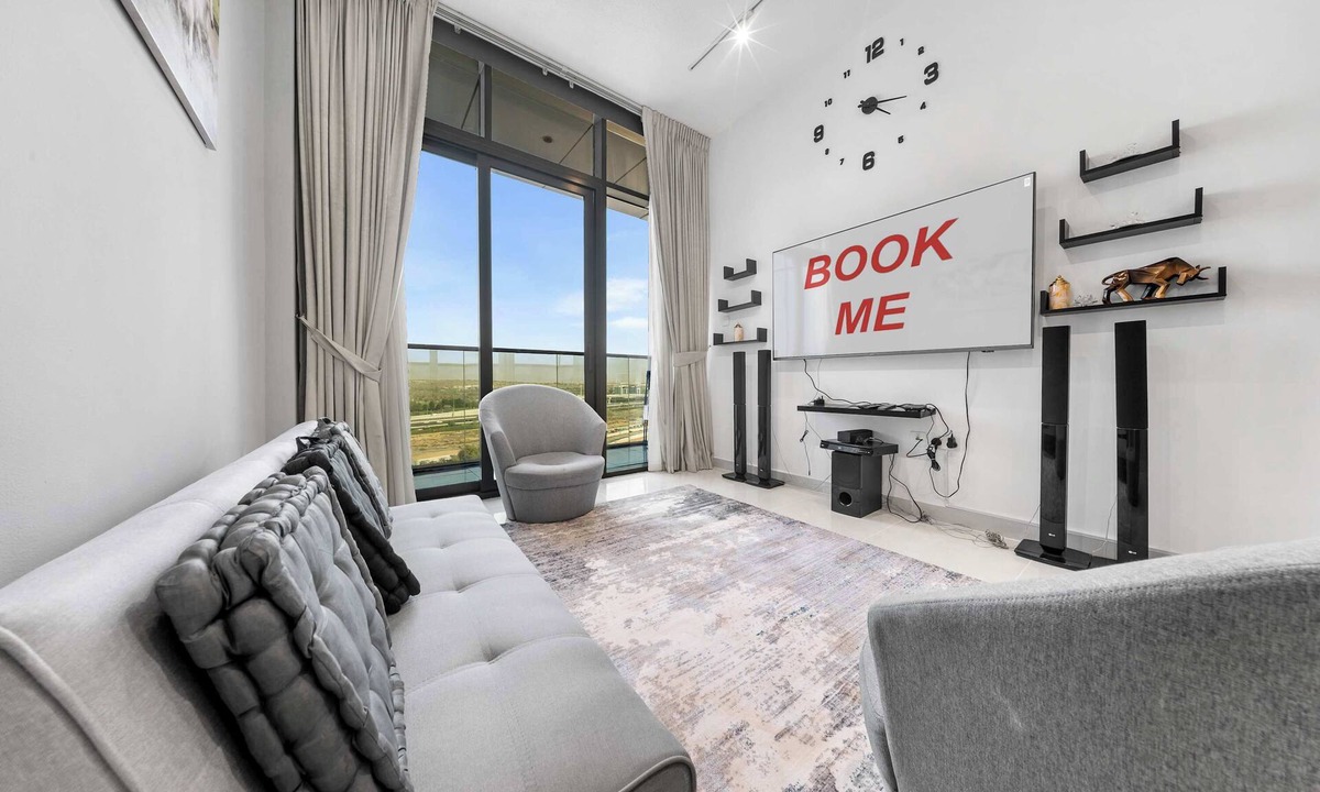 Dubai Apartment | Free housekeeping visits during your stay - StayShort - Wadi Al Safa sleeps 3 close to Global Village Park