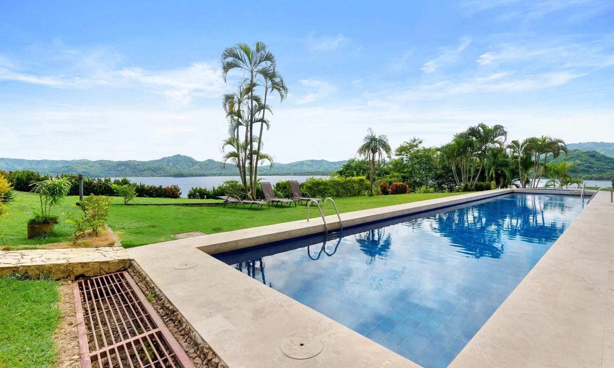 Playa Flamingo Apartment | Ground-Floor Condo Near Beach & Marina by SPCR