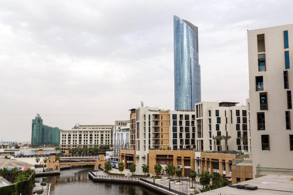 Jadaf Apartment | Hi Guests Vacation Homes - Dubai Wharf