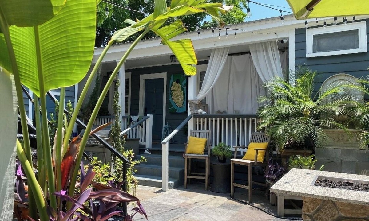Westside House | Hidden Bungalow