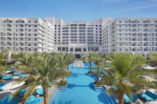 Abu Dhabi Resort | Hilton Abu Dhabi Yas Island