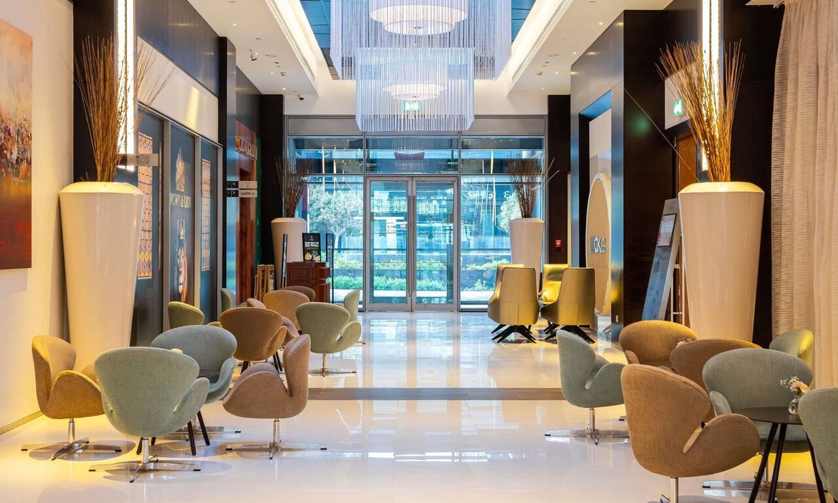 Trade Center Hotel | ibis One Central Hotel