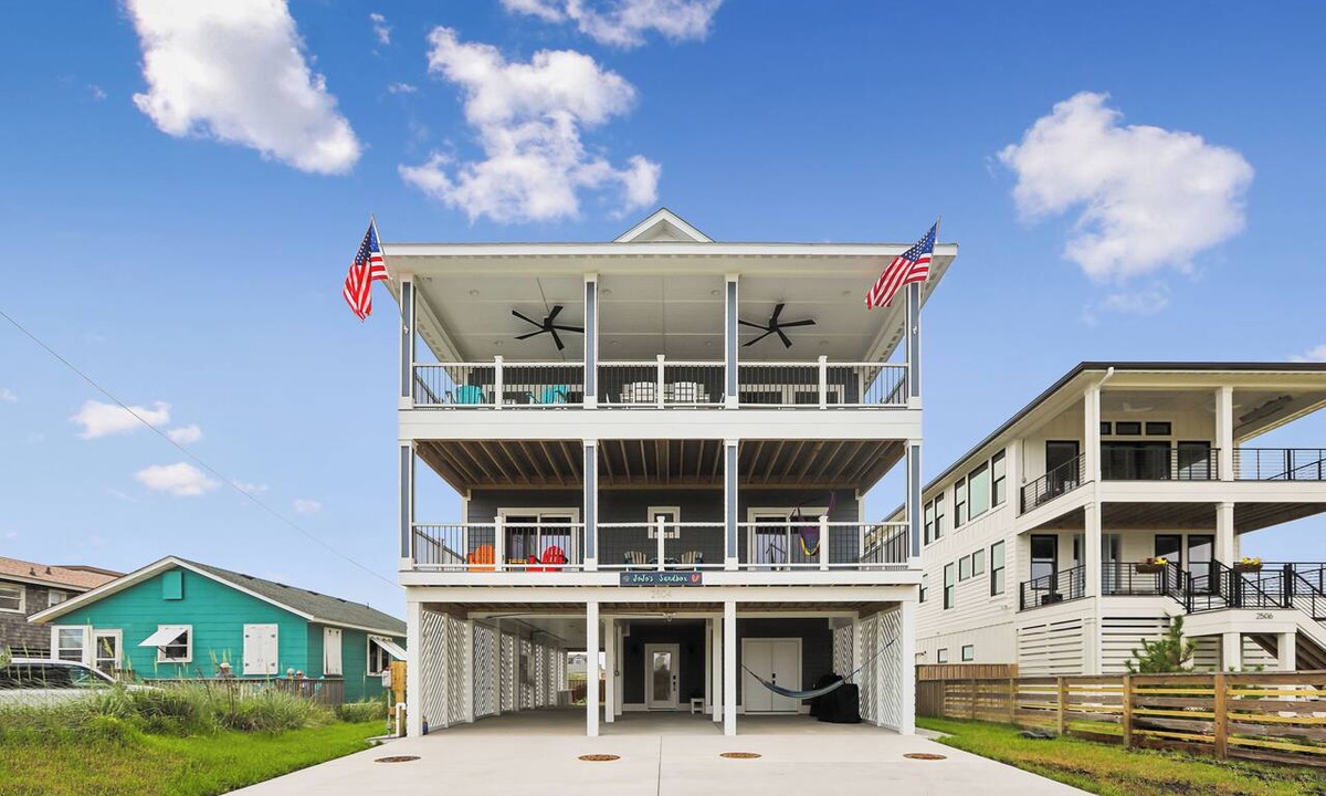 Colington House | KD2504A-Beautiful, new build home, 5 bedroom, Ocean View, Hot Tub, Elevator!