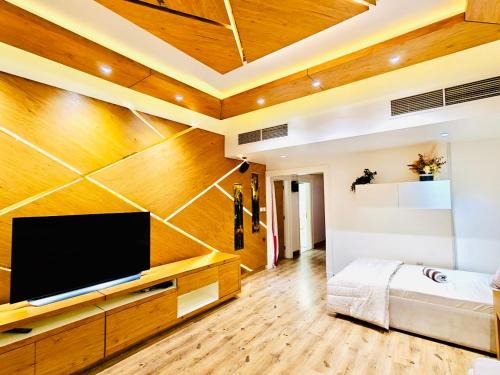 Ajman Apartment | La Vista Home Stay with Parking