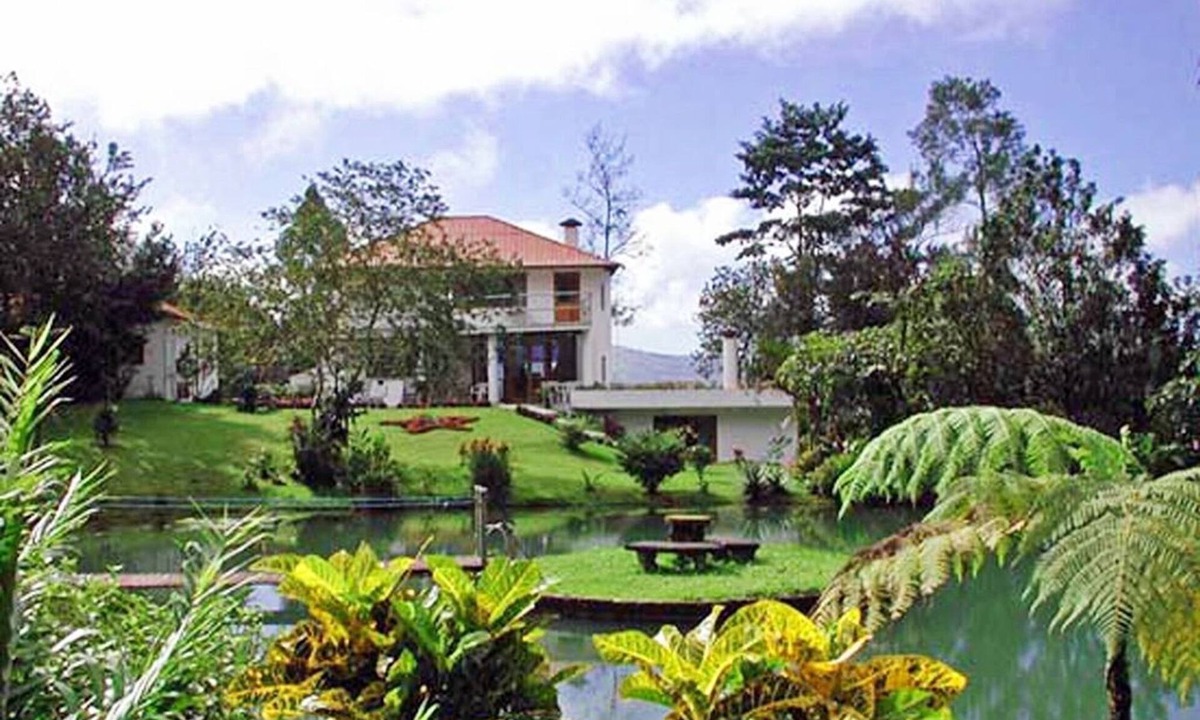 Arenal House | Lakefront Eco-Preserve w/Pool/Slide, Waterfalls, Kayaks, Golf Course, Trails +