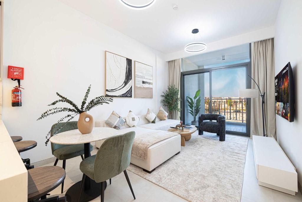 Al Barsha Apartment | Legacy by Sunrise - Top Amenities and Paddle Court