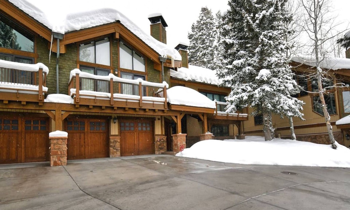 Deer Valley Villa | Little Belle Luxury ~ Walk to Lifts & Stein Eriksen