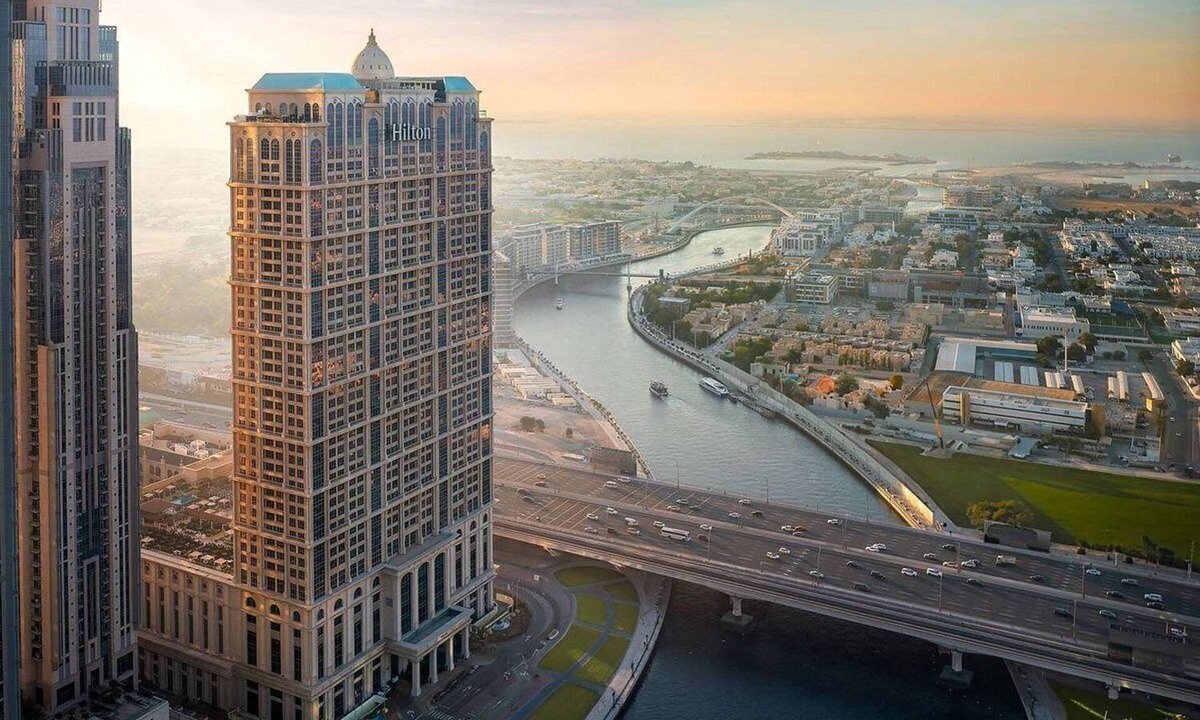Al Wasl Hotel | Luxurious 1-BR King Guest Room in Dubai – Prime Location & Comfort!