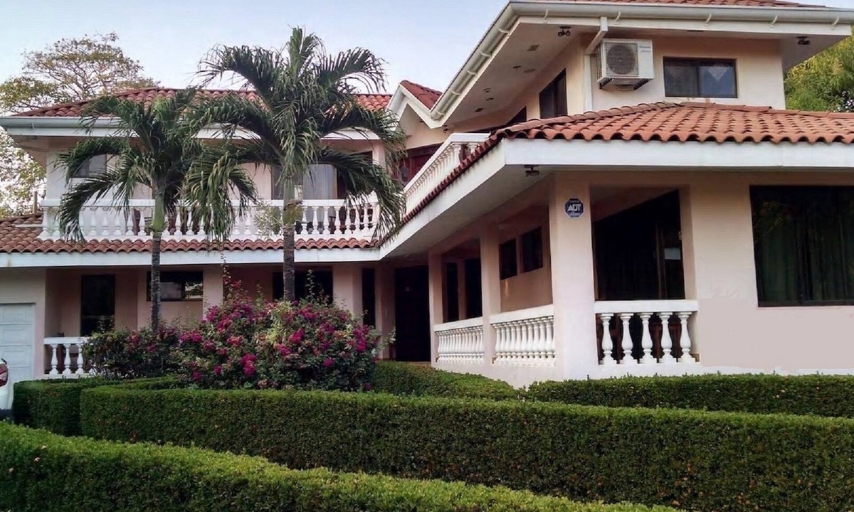 Playa Azul House | Luxurious 4 Bedroom Oceanfront Home in Guanacaste Costa Rica New Spacious Pool.