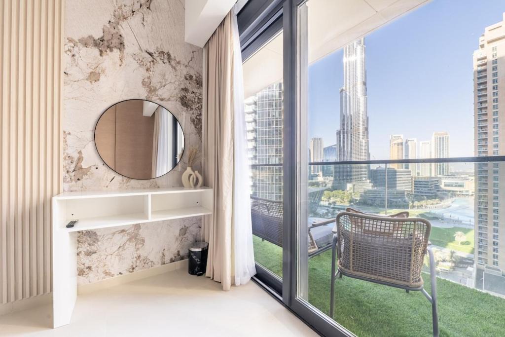 Downtown Dubai Apartment | Luxury 4BR with Hermes Touch & Burj Khalifa View