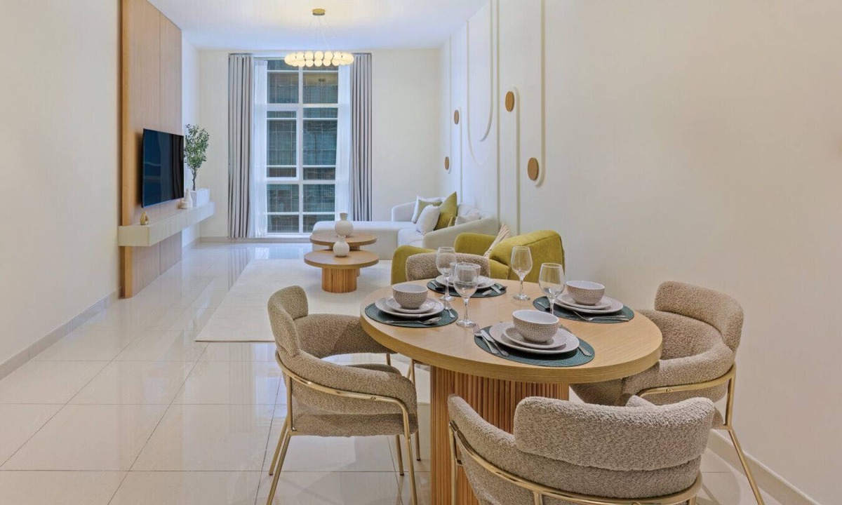 Trade Center Apartment | Luxury Holiday Home | Spacious & Fully Furnished