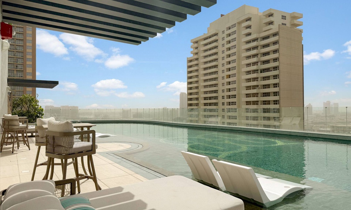Jumeirah Village Apartment | Luxury Living with Top Amenities 1BD in JVC