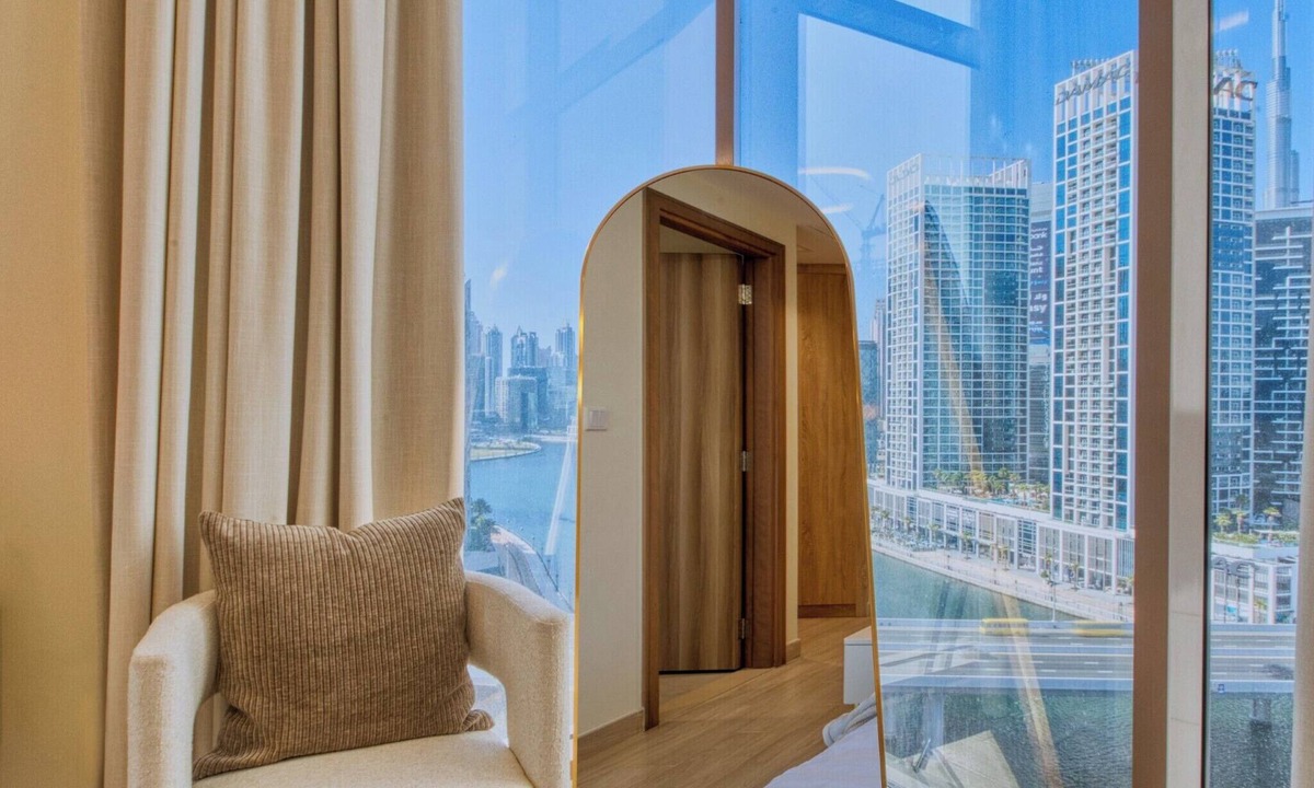 Business Bay Apartment | Manzil - Chic 2BR with Dubai Canal Views