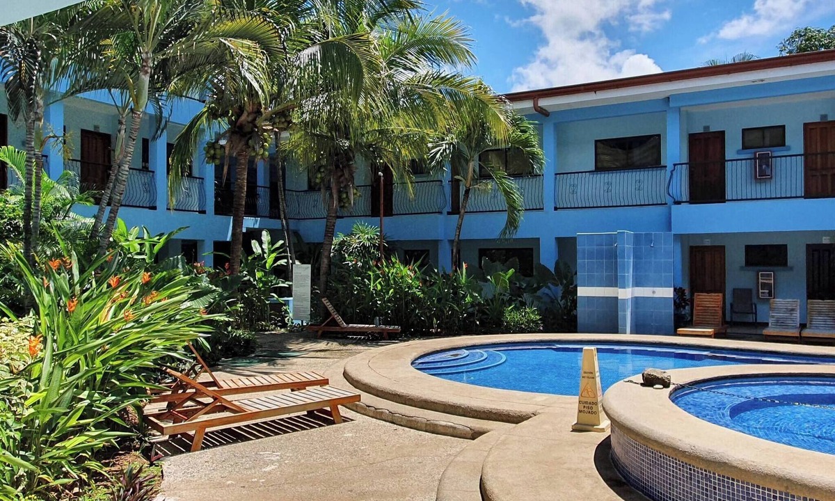 Coco Apartment | Marina Loft Condos #212