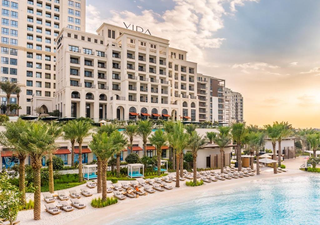 Dubai Apartment | Modern 2BR Apartment - Vida Residences Creek Beach - Creek Beach Access