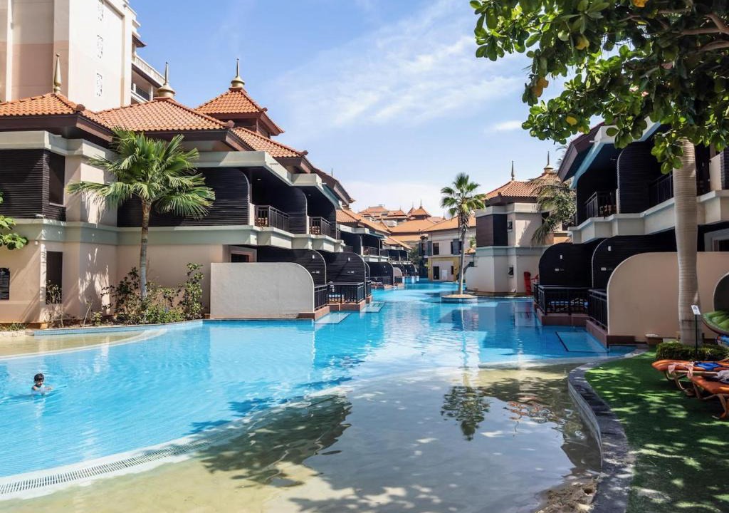 Jumeirah Beach Residence Apartment | Modern Design 1 Bedroom Apartment, Pool Access