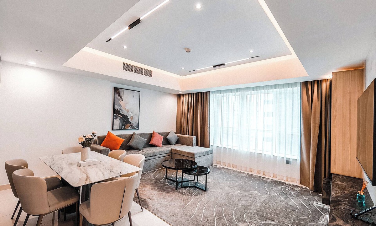 Al Danah Apartment | Modern Royal Home, Abu Dhabi