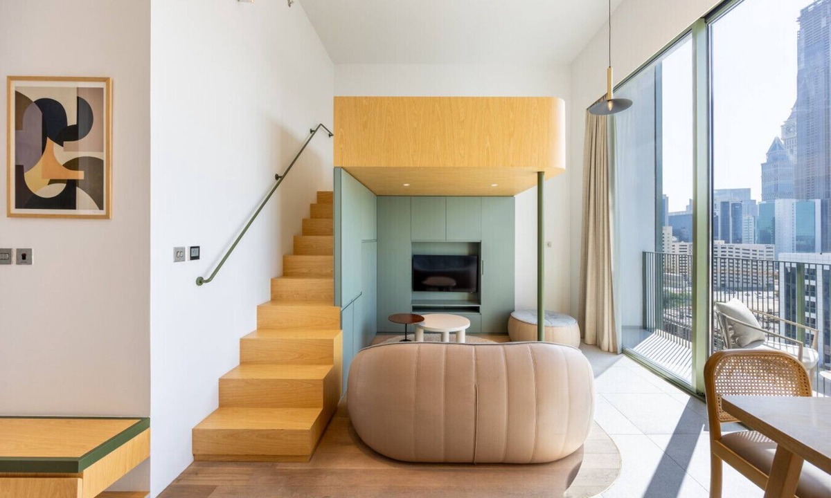 Al Satwa Apartment | Mood 22 - Corner Loft Studio: Spacious & Stylish