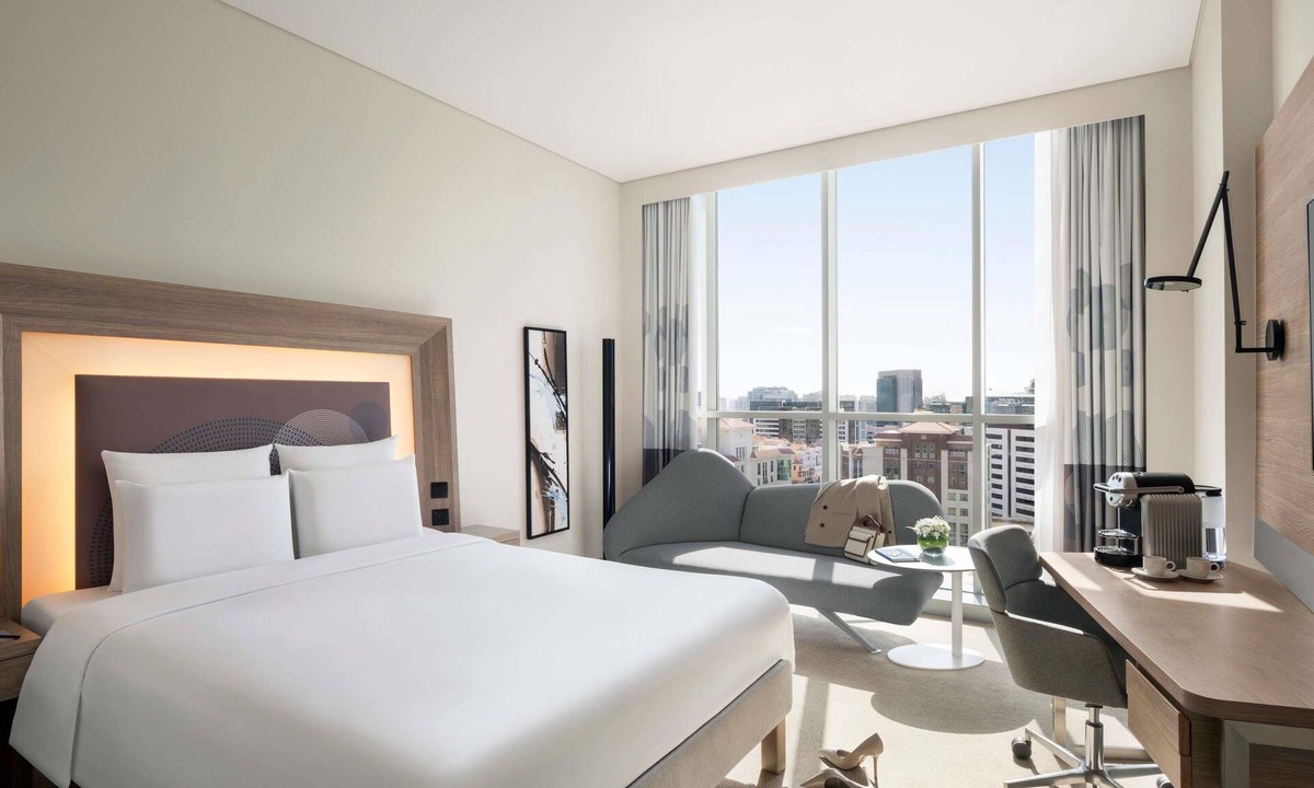 Bur Dubai Hotel | Novotel Bur Dubai