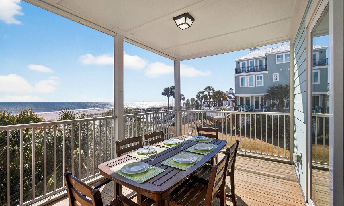 Isle of Palms House | Oceanfront Grand Pavilion- 5 bedrooms! Views! Pool Access!