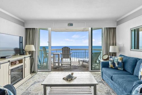 Garden City House | OCEANFRONT Resort - Hot Tub, Heated Pool, Large Balcony - 507