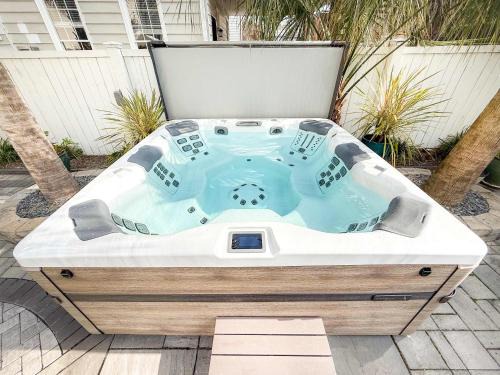 Cannonborough Elliotborough House | Penthouse with Courtyard - 1 BLOCK TO KING ST