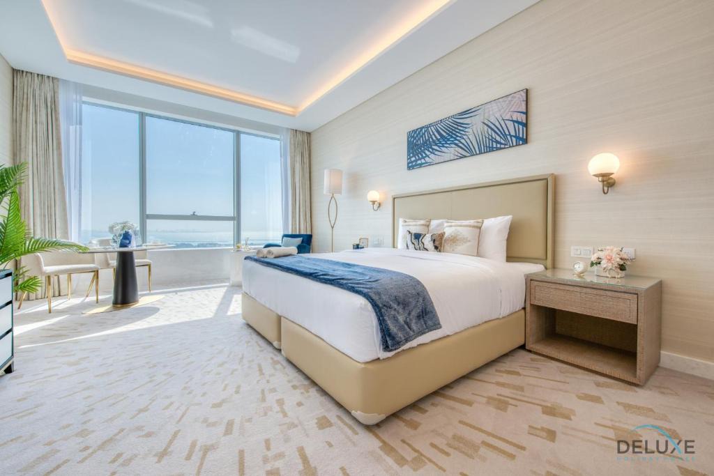Palm Jumeirah Apartment | Posh Studio at The Palm Tower Palm Jumeirah by Deluxe Holiday Homes