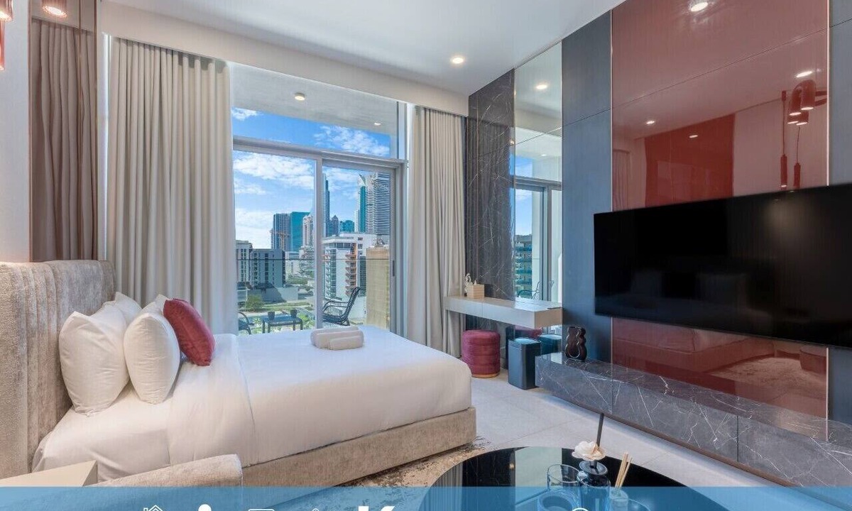 Al Satwa Apartment | Premium Studio l near Museum of Future and Metro