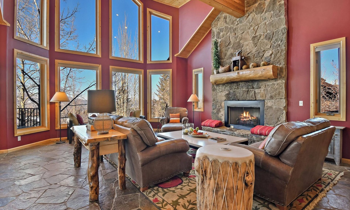 Deer Valley House | Private Alpine home with hot tub, fireplace and mountain views
